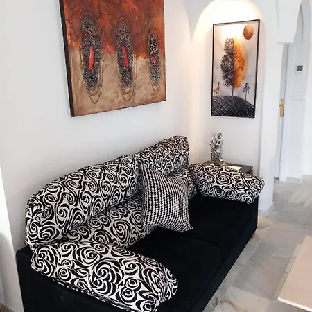 Duquesa Apartment